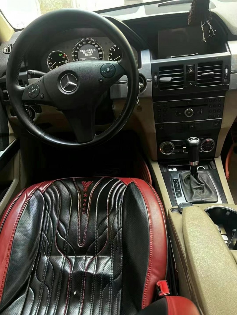 广州12年奔驰GLK9