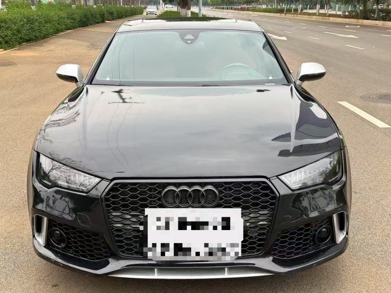 昆明20年奧迪RS71
