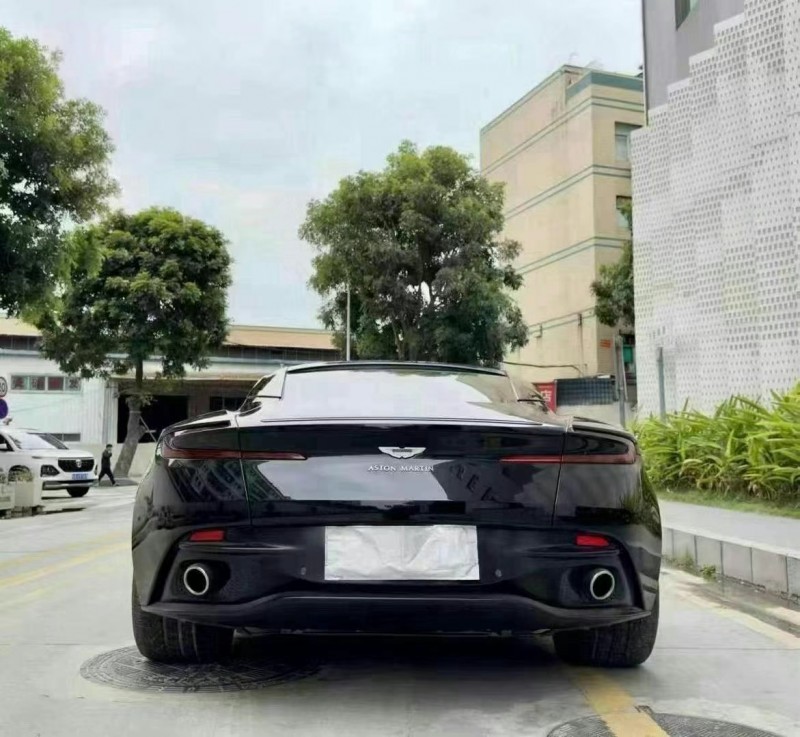 广州18年阿斯顿·马丁DB119