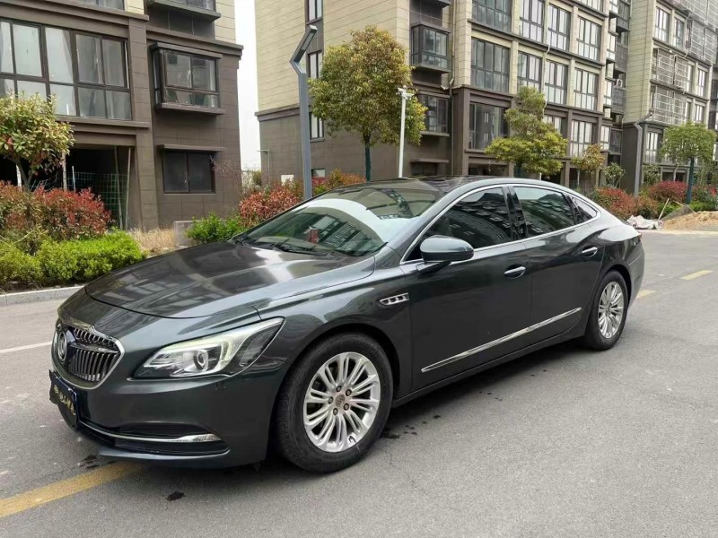 徐州17年别克君越2