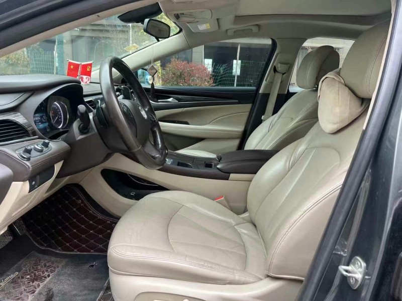 徐州17年别克君越4