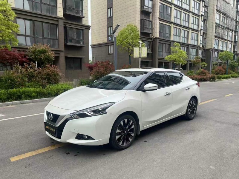 徐州20年日產藍鳥2