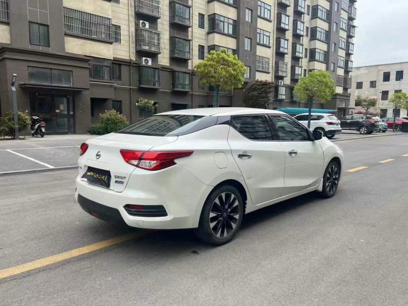 徐州20年日產藍鳥7