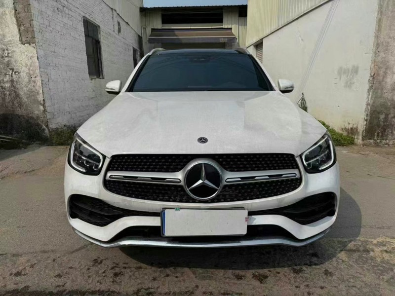 广州23年奔驰GLC1