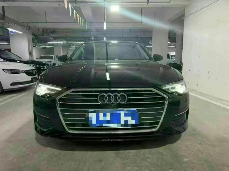 成都22年奧迪A6L1