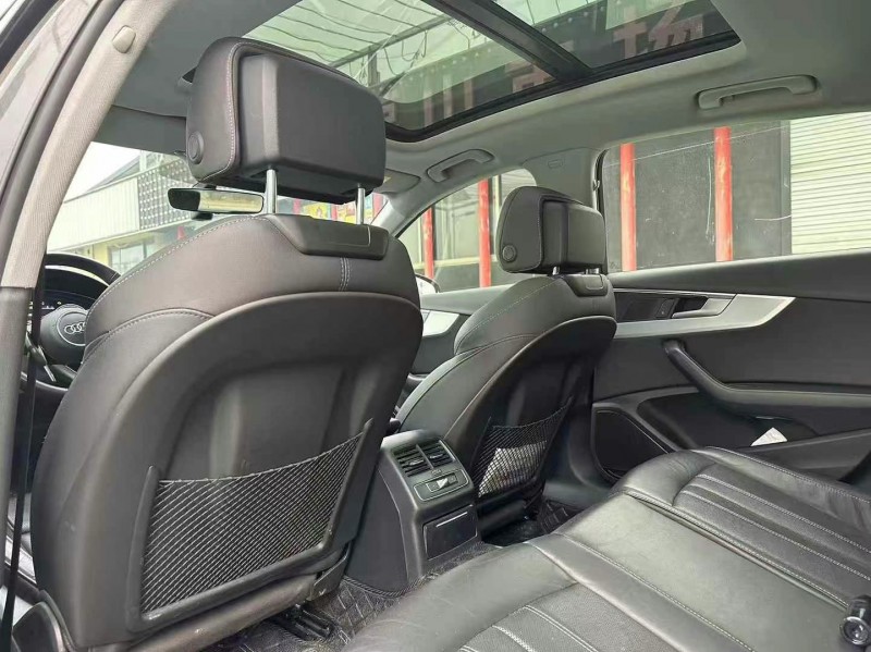 济宁21年奥迪A4L6