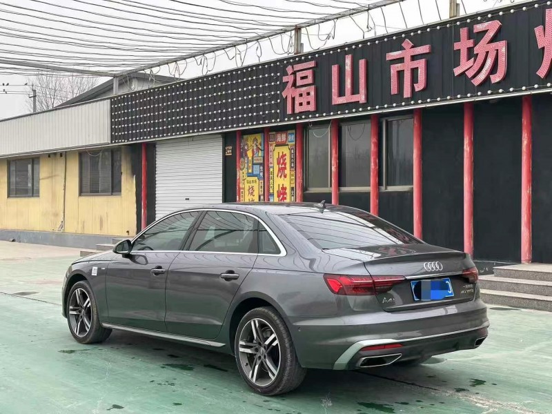 济宁21年奥迪A4L8
