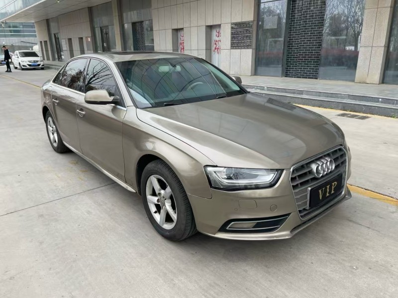 济宁15年奥迪A4L3