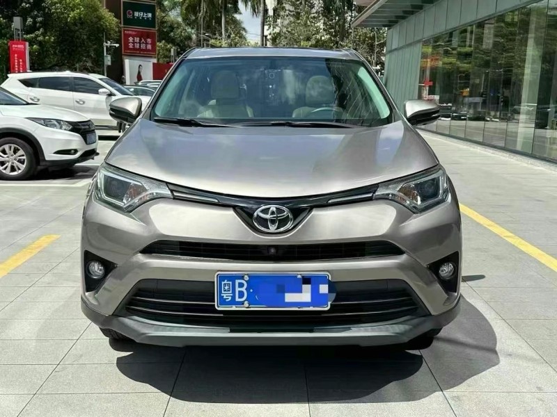 广州19年丰田RAV4荣放1