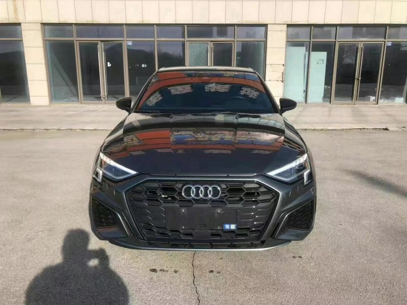 济宁23年奥迪A31