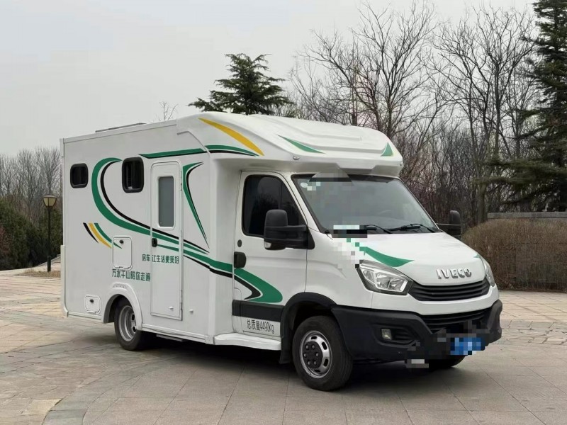 济南19年依维柯欧胜2