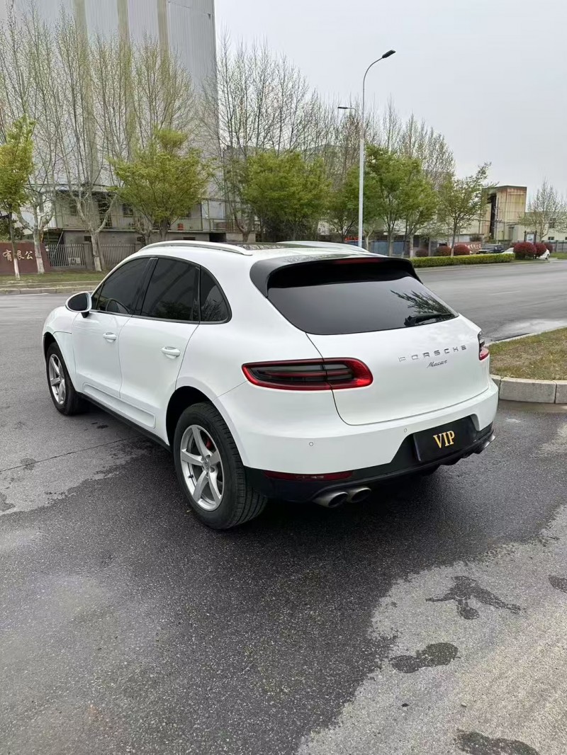 宿遷15年保時捷Macan8