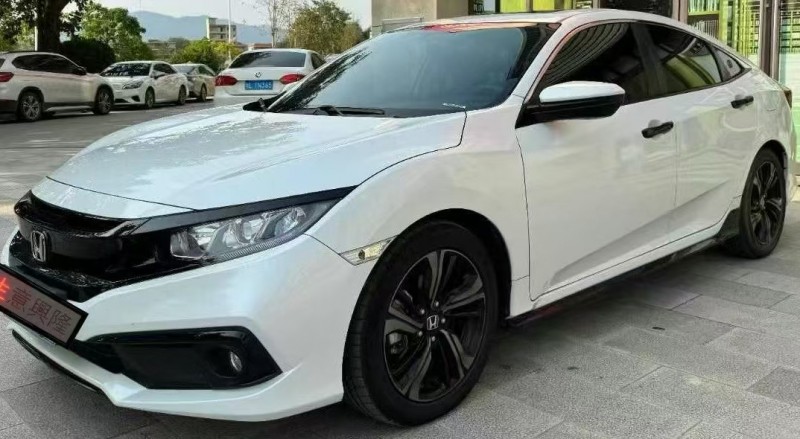 广州20年本田思域2