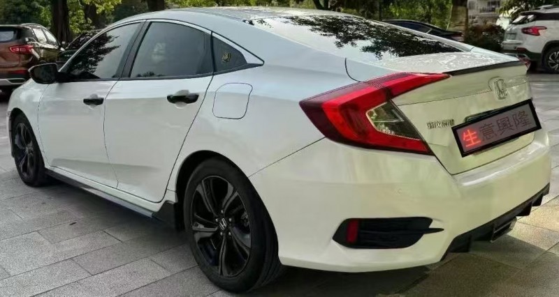 广州20年本田思域5