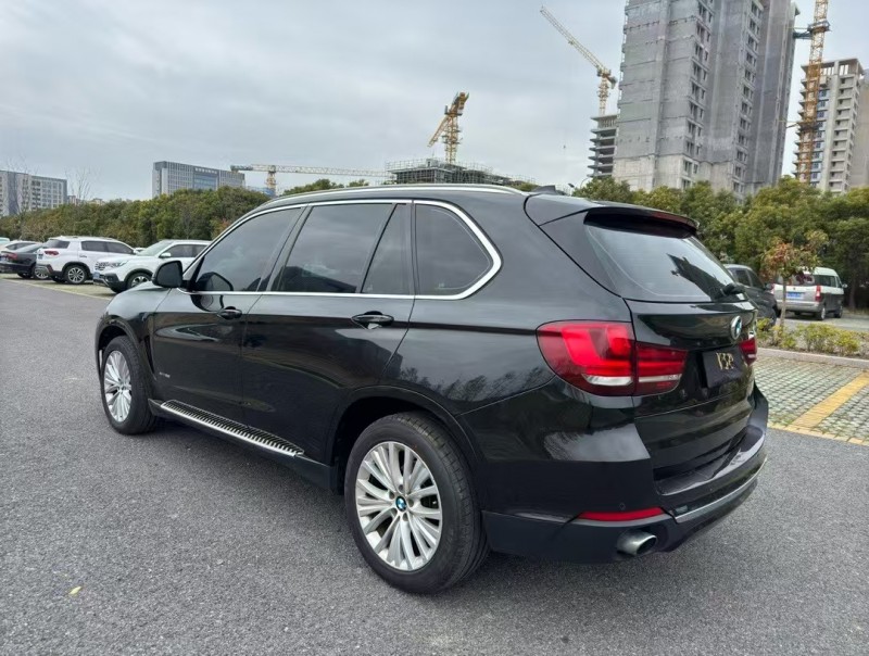 盐城17年宝马X54