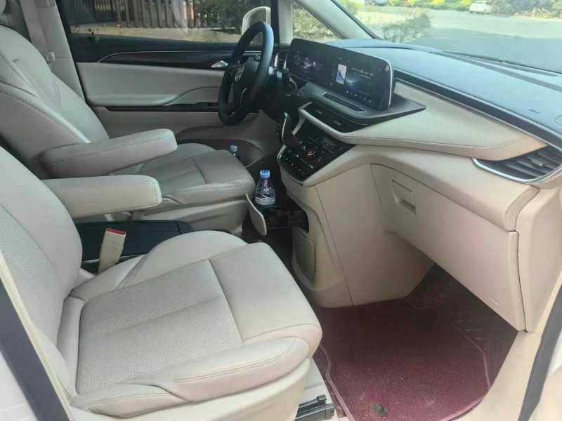 广州23年别克GL86