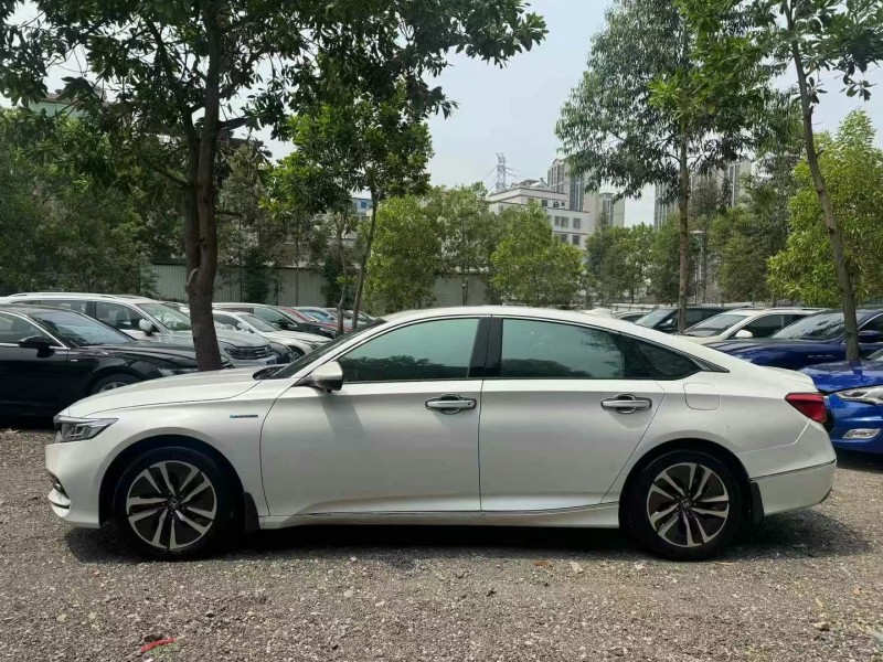 广州20年本田雅阁4