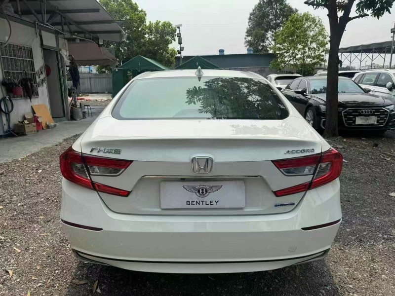 广州20年本田雅阁9