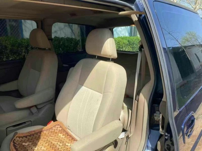 济南19年别克GL86