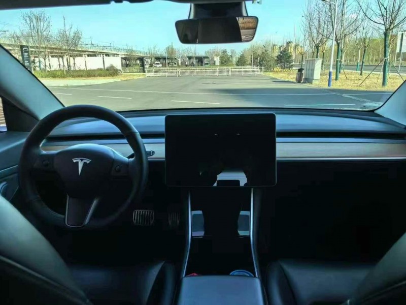 天津20年特斯拉MODEL 34