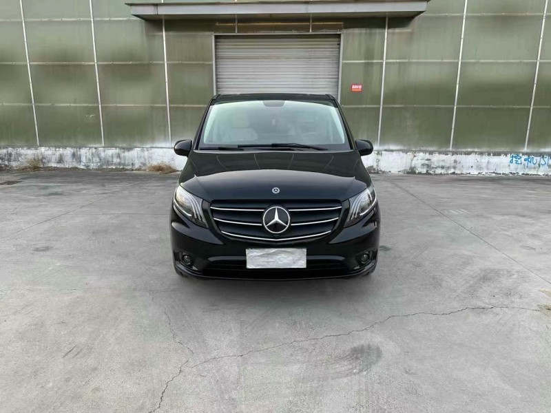 徐州21年奔驰威霆1