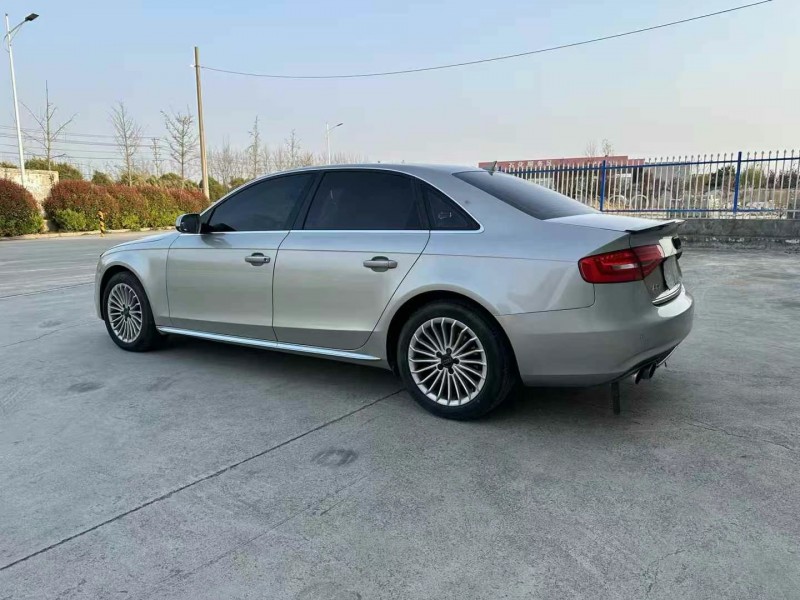徐州16年奥迪A4L8