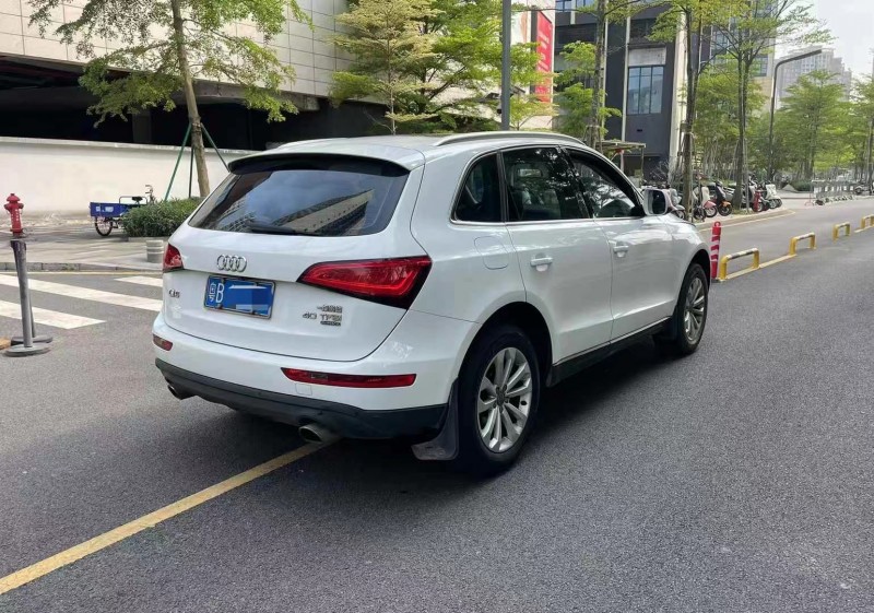 广州15年奥迪Q56