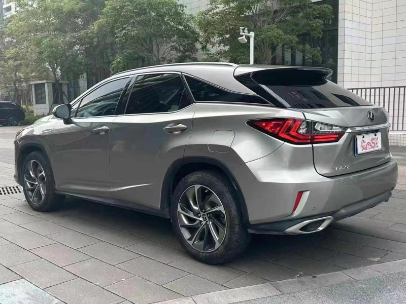 广州18年雷克萨斯RX6