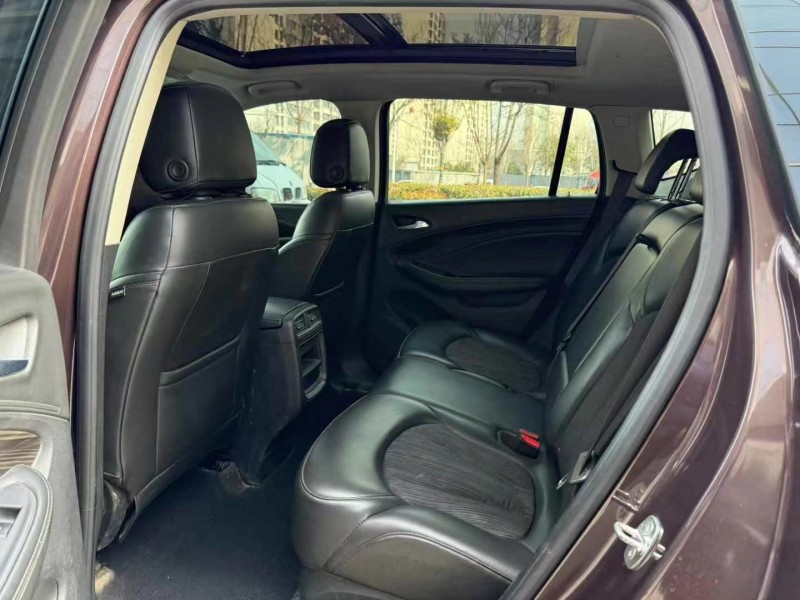 济宁18年别克昂科威4