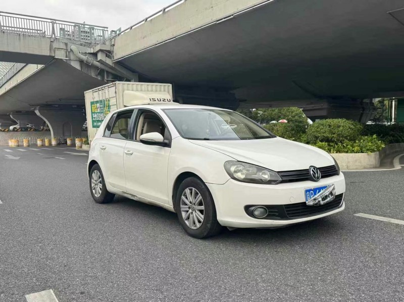 广州14年大众高尔夫3