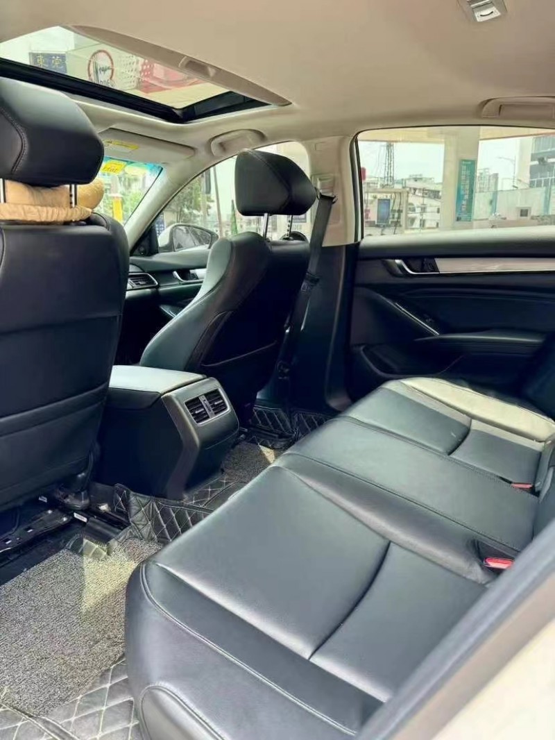 广州21年本田雅阁8