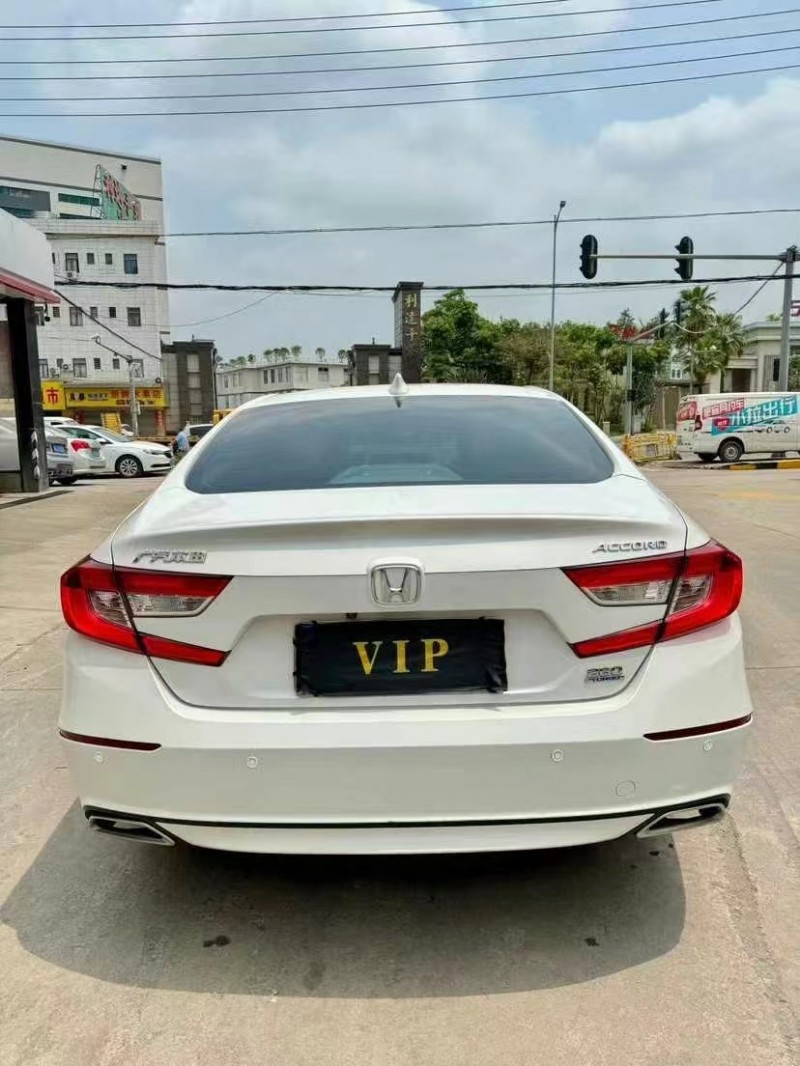 广州21年本田雅阁9