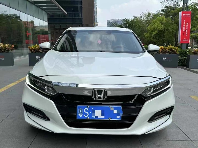 广州19年本田雅阁1