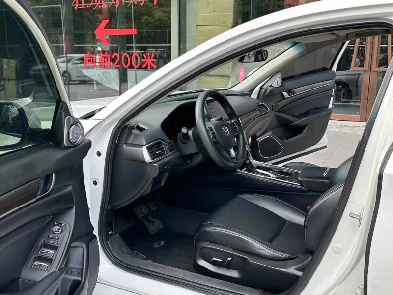 广州19年本田雅阁5