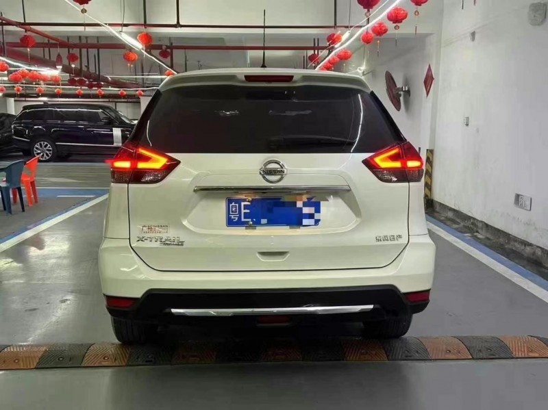 廣州22年日產奇駿3