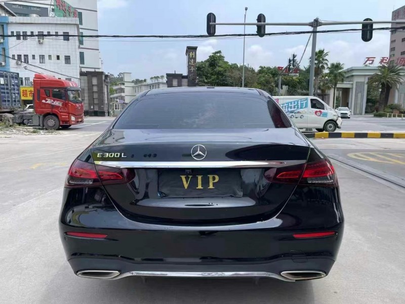 东莞21年奔驰E8
