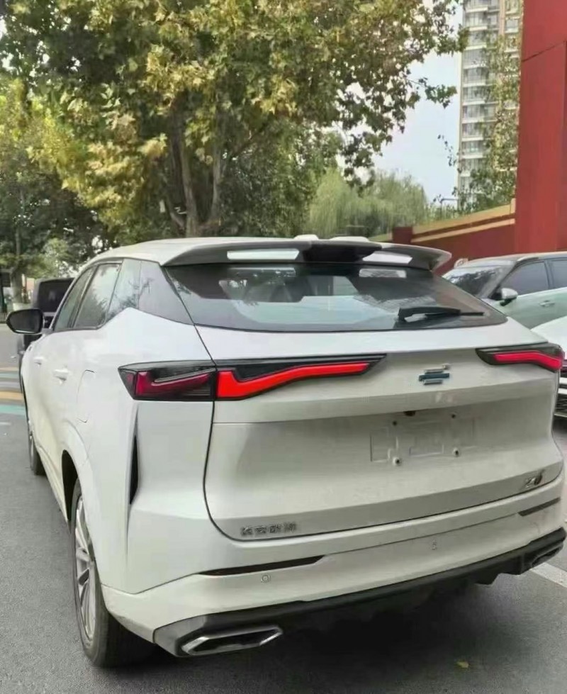 廈門24年長安汽車歐尚7