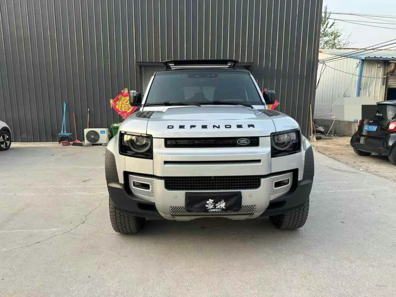 徐州23年路虎卫士1