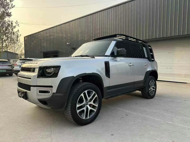 徐州23年路虎卫士3