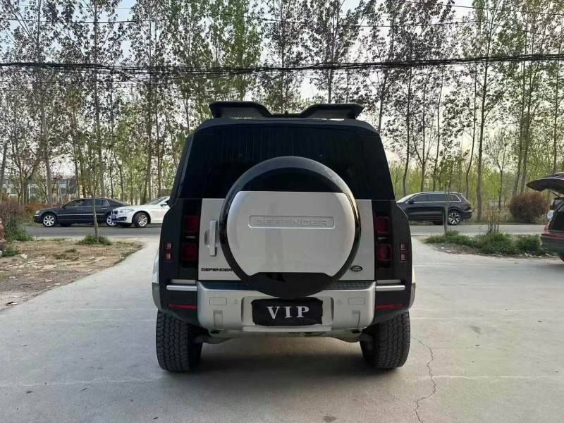 徐州23年路虎卫士9