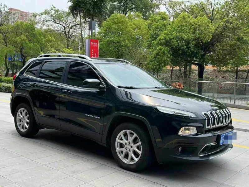 廣州18年Jeep自由光3