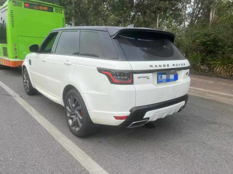 广州20年路虎揽胜运动4