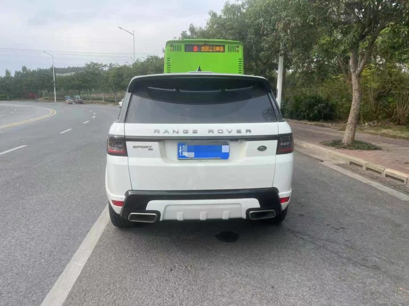 广州20年路虎揽胜运动9