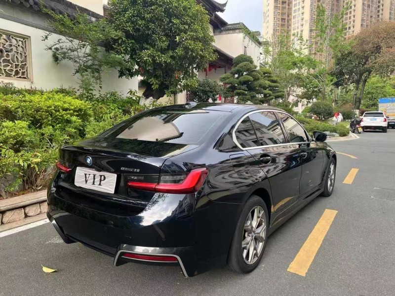广州23年宝马i38