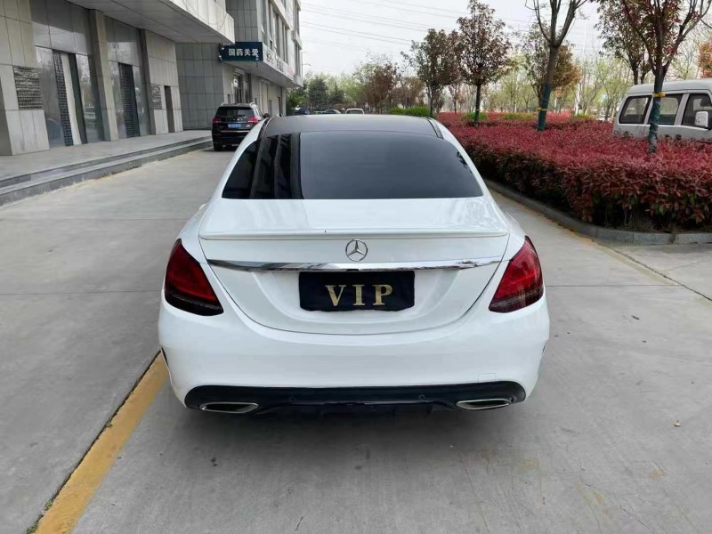 济宁19年奔驰C9