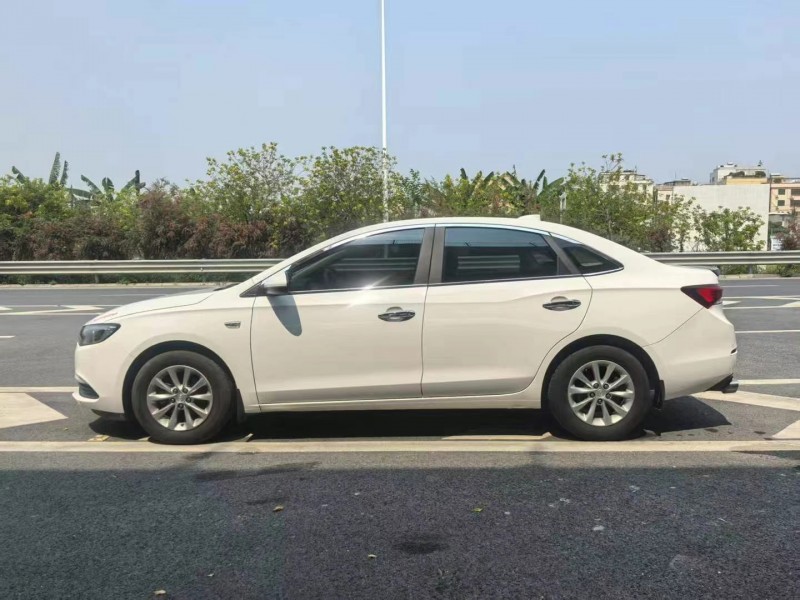 广州18年别克英朗6