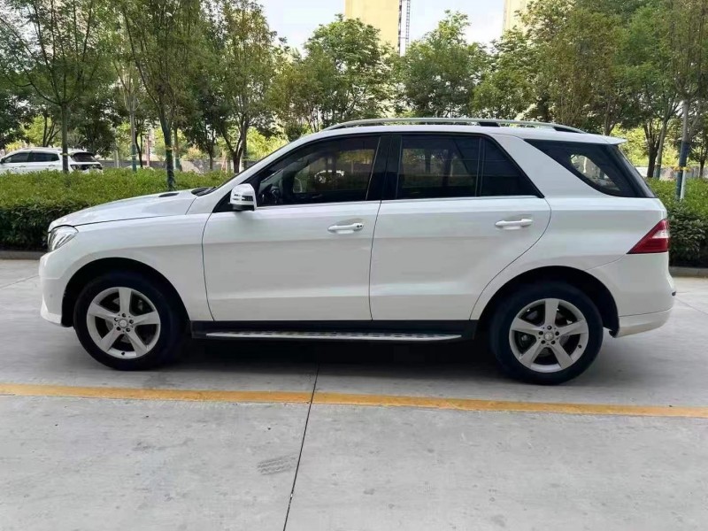 济宁15年奔驰ML8