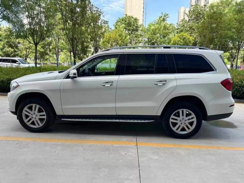 济宁13年奔驰GL7