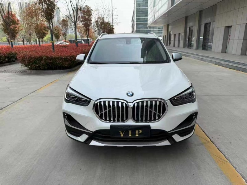 济宁22年宝马X11