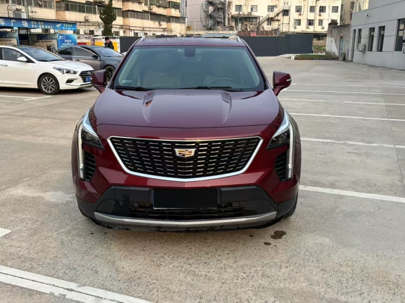 阜陽19年凱迪拉克XT41